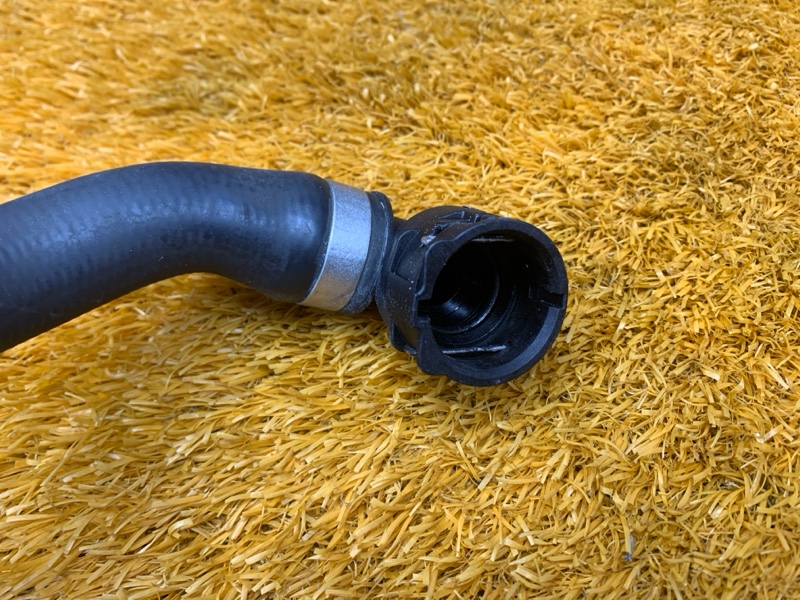 Патрубок системы охлаждения, 1700 рублей, Красноярск