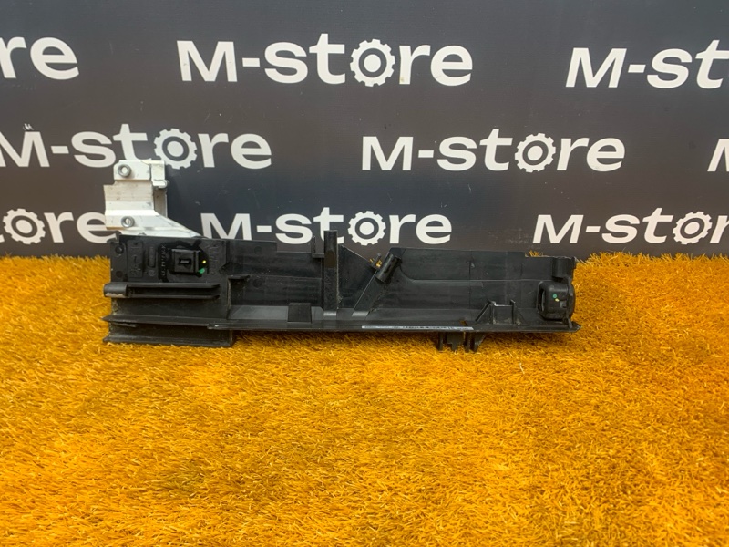 Кронштейн радиатора, 1500 рублей, Красноярск