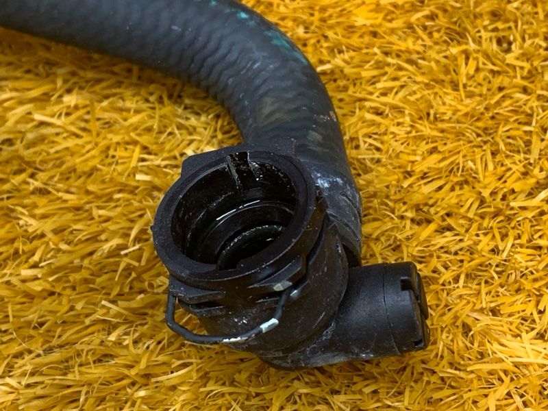 Патрубок системы охлаждения, 300 рублей, Красноярск