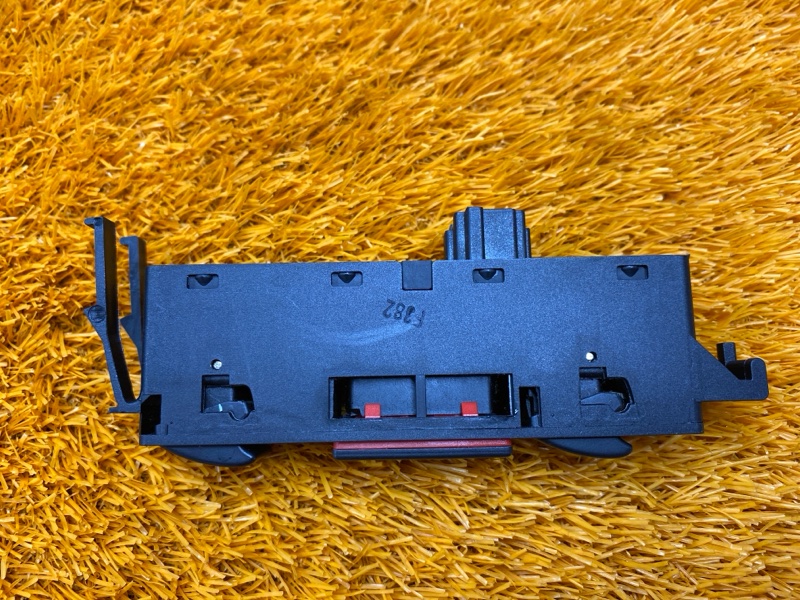 Блок управления стеклоподъемниками, 900 рублей, Красноярск