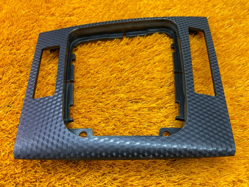 Накладка центральной консоли, 500 рублей, Красноярск