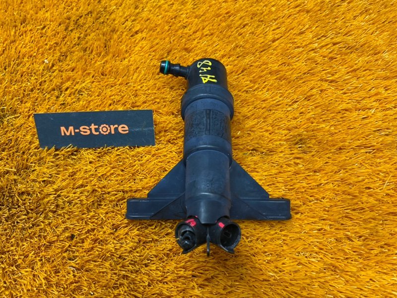 Форсунка омывателя фары, 500 рублей, Красноярск