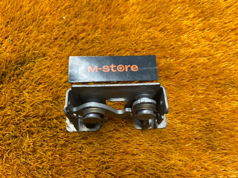 замок капота, 500 рублей, Красноярск