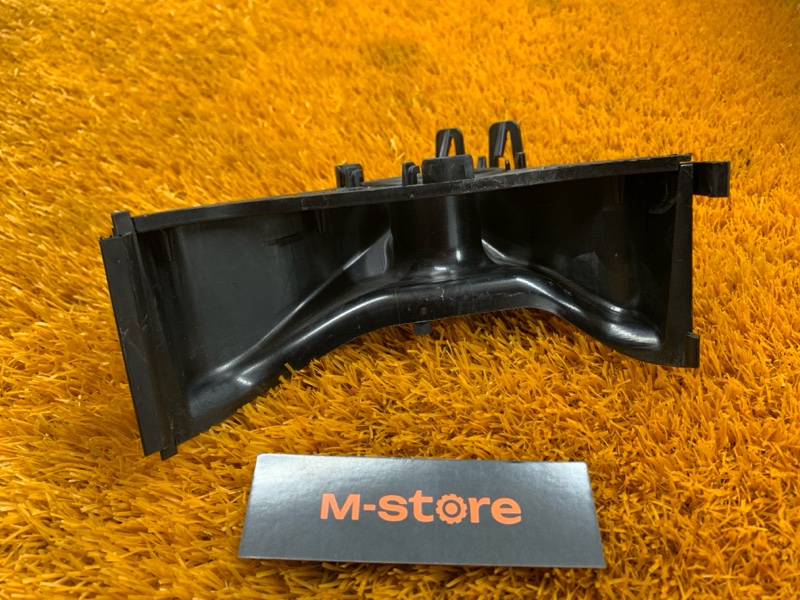 кронштейн вентилятора блока предохранителей, 2000 рублей, Красноярск