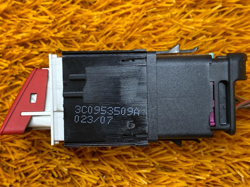 Кнопка аварийной сигнализации, 500 рублей, Красноярск