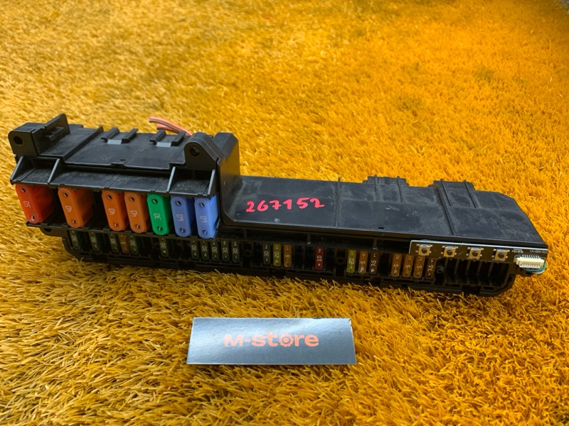 блок предохранителей, 400 рублей, Красноярск