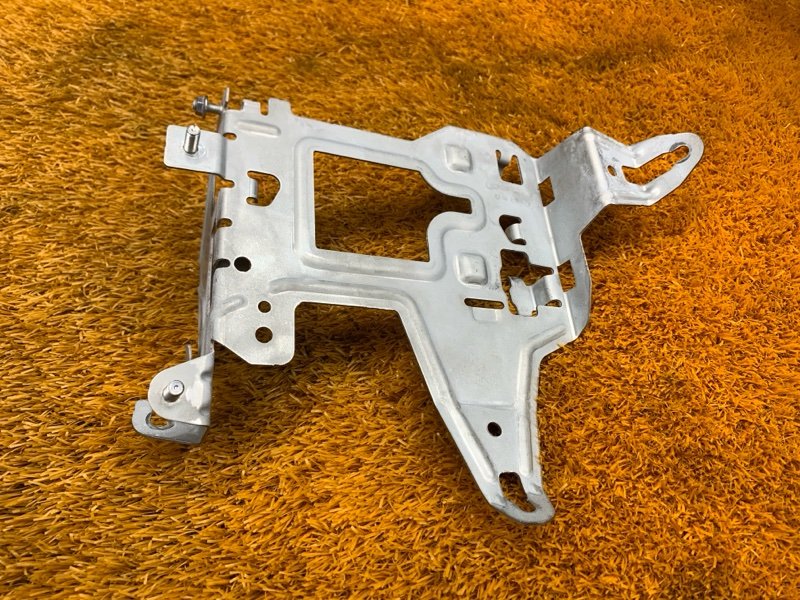 Кронштейн блока управления акпп, 400 рублей, Красноярск