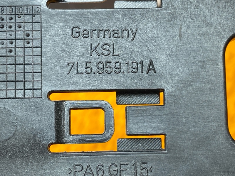 Кронштейн блока управления, 500 рублей, Красноярск