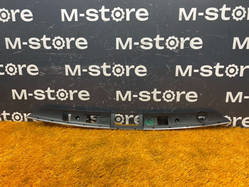 накладка крышки багажника, 1000 рублей, Красноярск