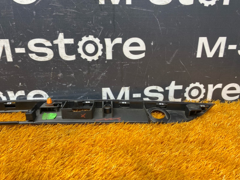 накладка крышки багажника, 1000 рублей, Красноярск