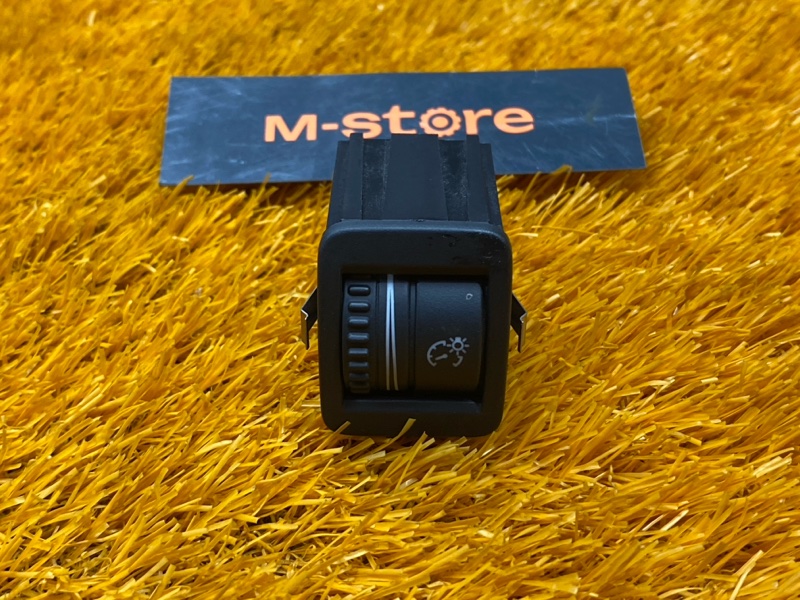 Кнопка освещения панели приборов, 400 рублей, Красноярск