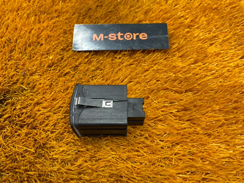 Кнопка освещения панели приборов, 400 рублей, Красноярск