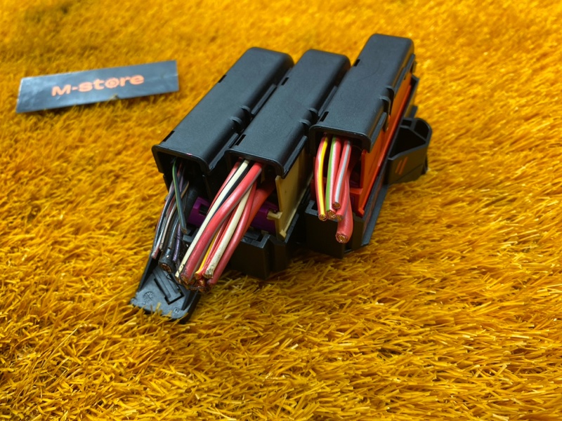 блок предохранителей, 400 рублей, Красноярск