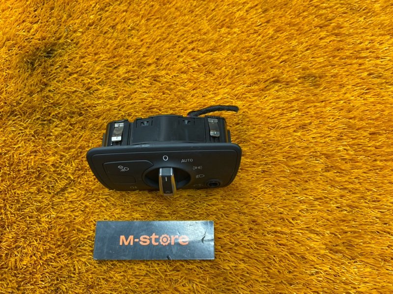 Переключатель света фар, 1000 рублей, Красноярск