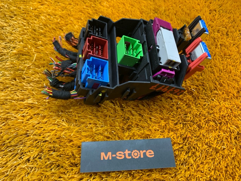 блок предохранителей, 400 рублей, Красноярск