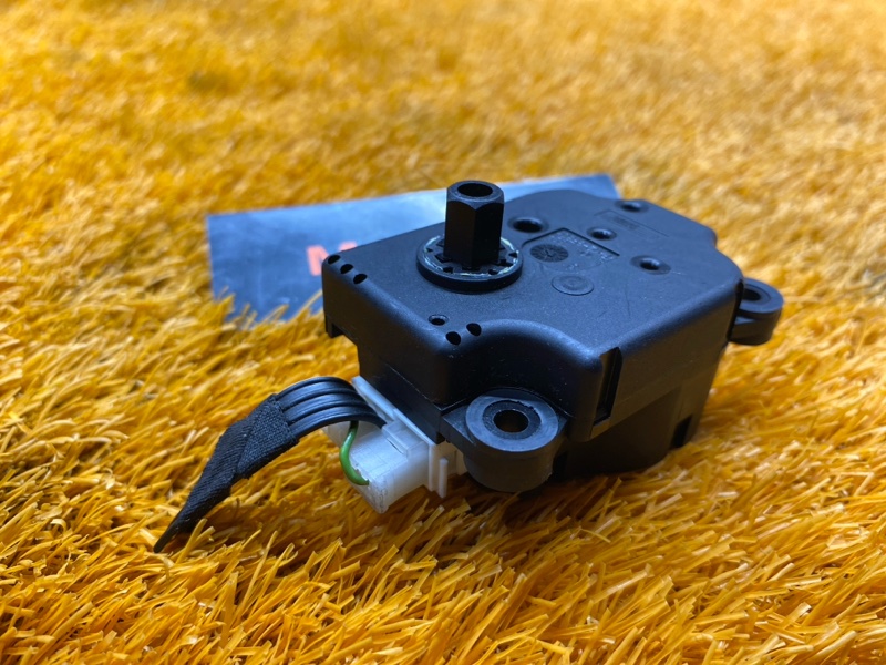 привод заслонки отопителя, 250 рублей, Красноярск