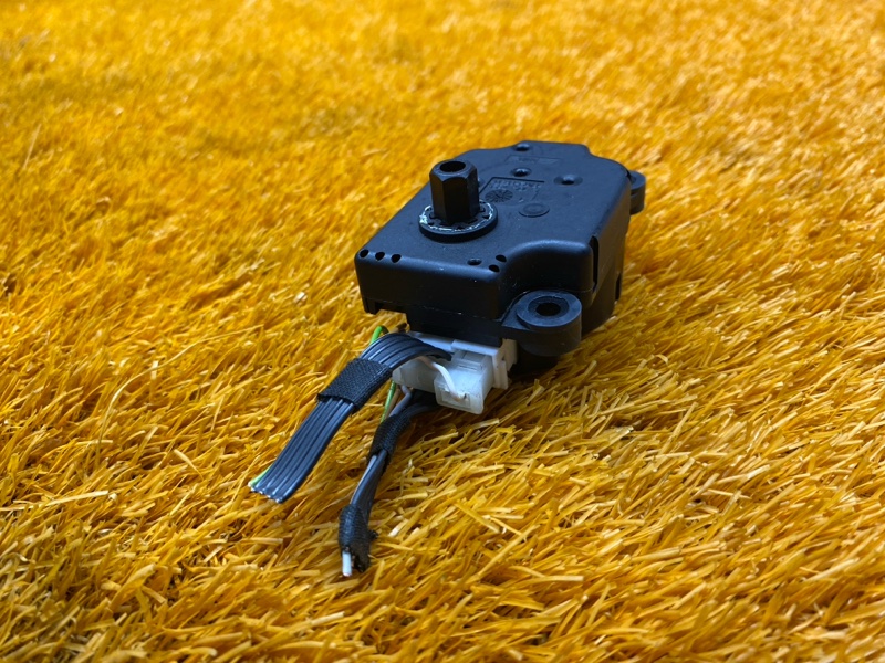 привод заслонки отопителя, 250 рублей, Красноярск