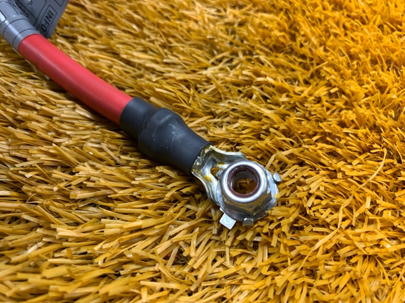 Клемма аккумулятора плюс, 400 рублей, Красноярск