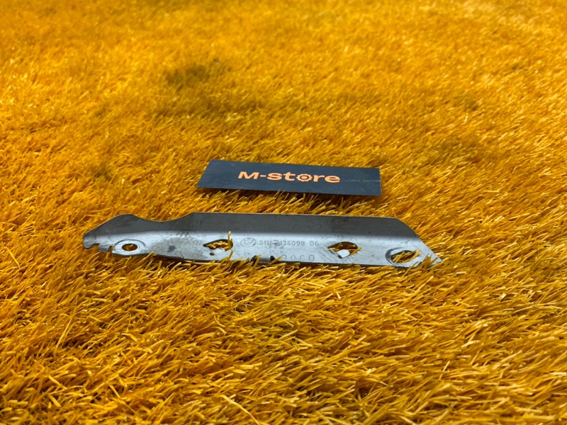 крепление бампера, 1200 рублей, Красноярск