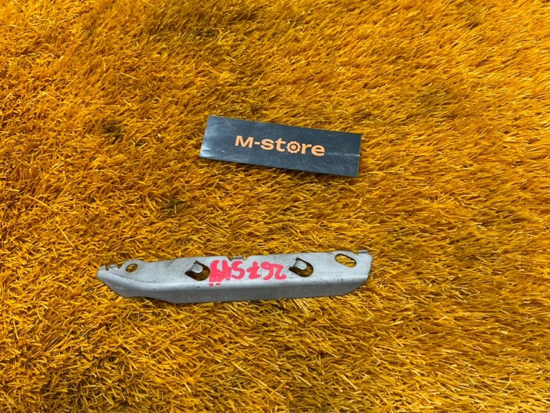 крепление бампера, 1200 рублей, Красноярск