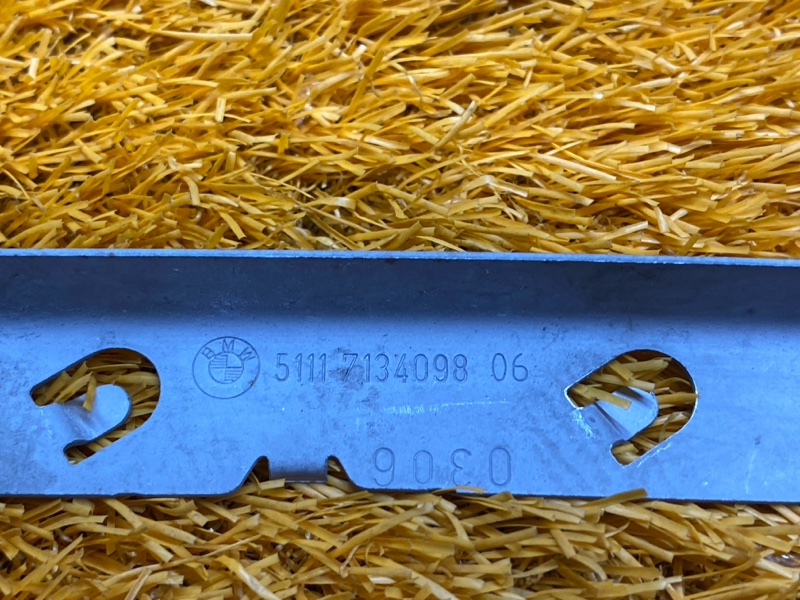 крепление бампера, 1200 рублей, Красноярск