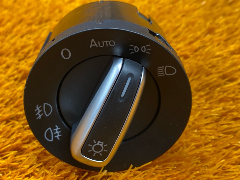 Переключатель света фар, 2000 рублей, Красноярск