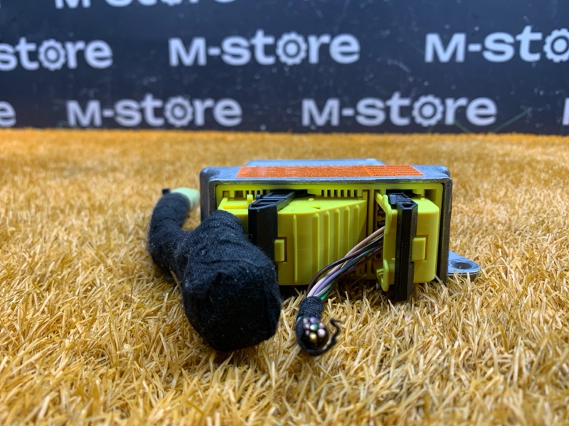 Блок управления Airbag, 2000 рублей, Красноярск