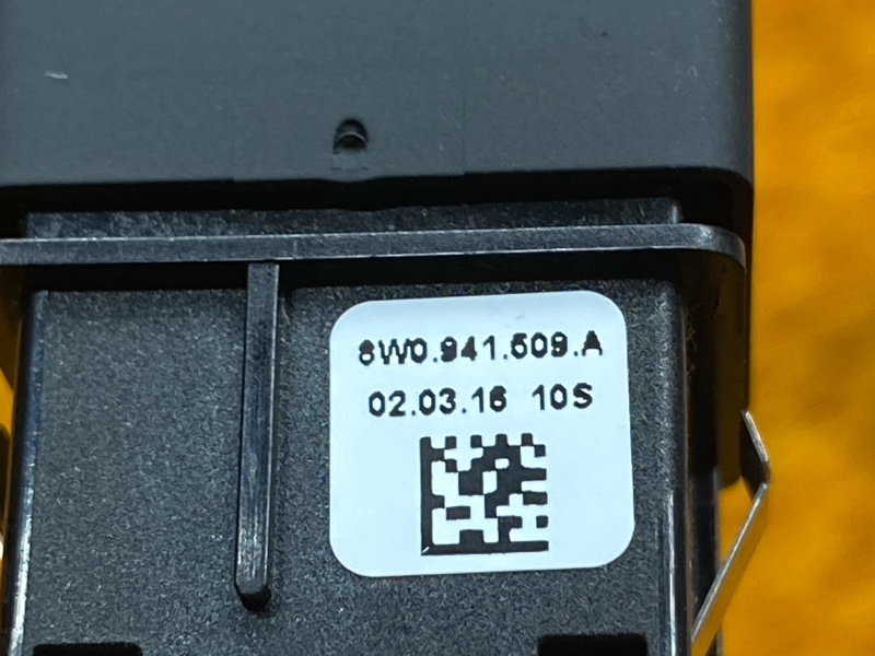 Кнопка аварийной сигнализации, 500 рублей, Красноярск