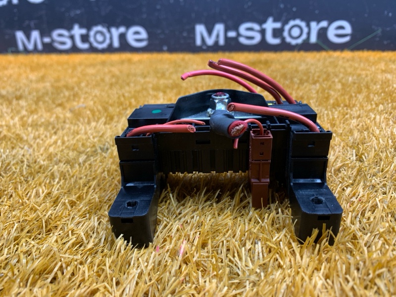 блок предохранителей, 500 рублей, Красноярск