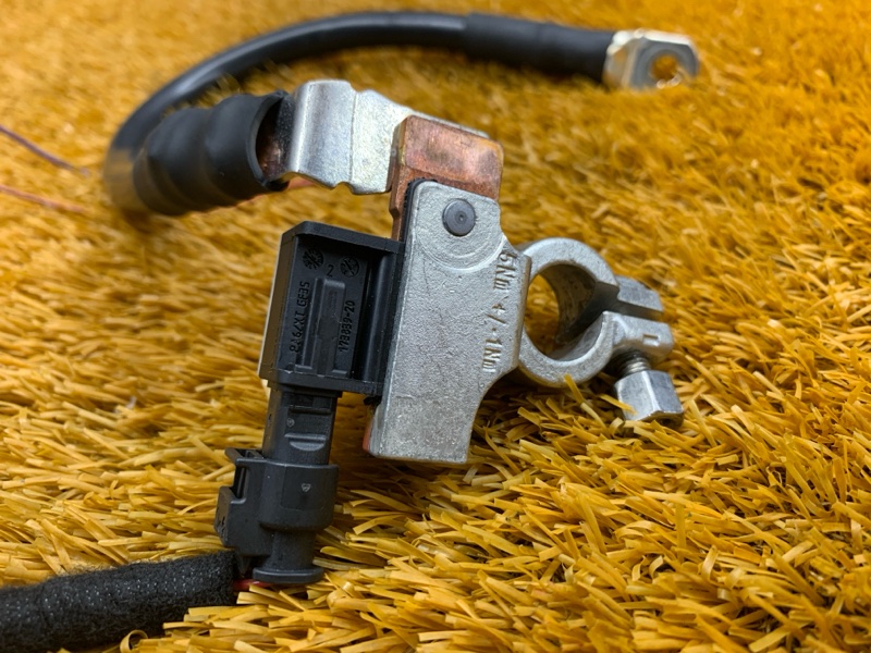 Клемма аккумулятора минус, 2000 рублей, Красноярск