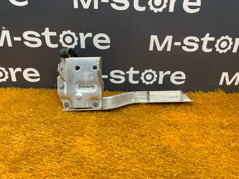 Кронштейн радиатора, 1500 рублей, Красноярск