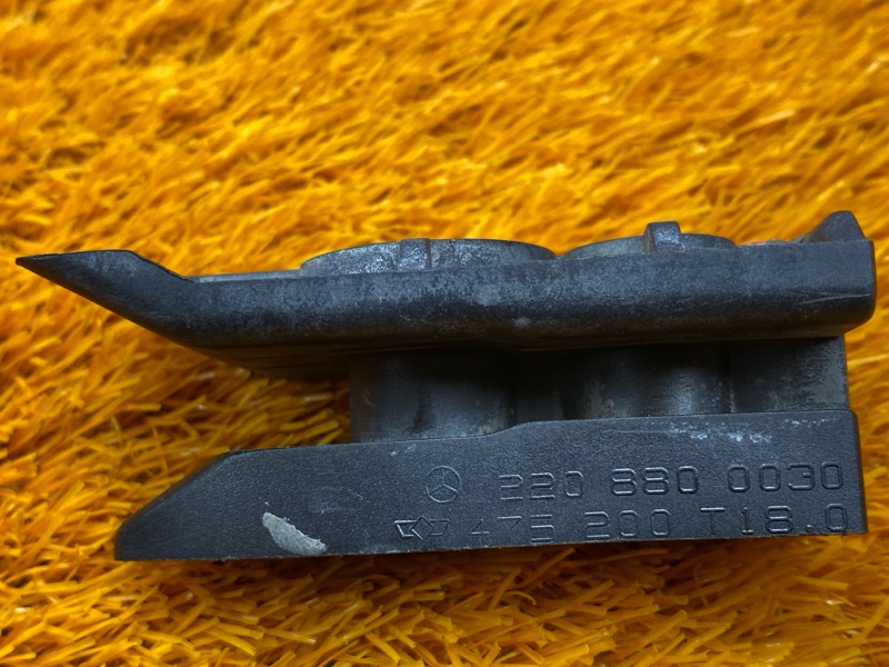 крепление бампера, 200 рублей, Красноярск