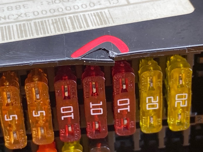 блок предохранителей, 300 рублей, Красноярск