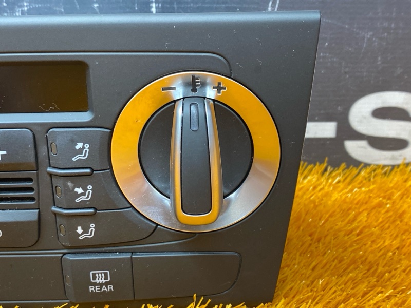 блок управления климат-контролем, 2000 рублей, Красноярск