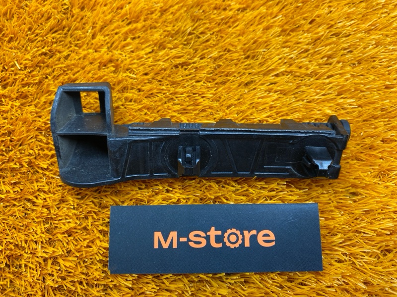 крепление бампера, 1000 рублей, Красноярск