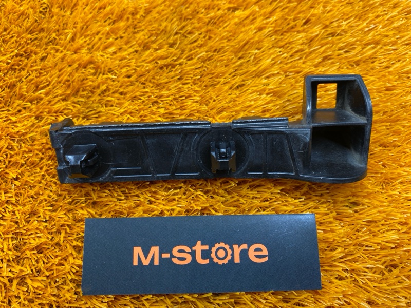 крепление бампера, 1000 рублей, Красноярск