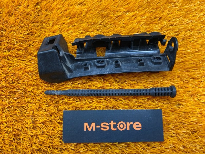 крепление бампера, 1000 рублей, Красноярск