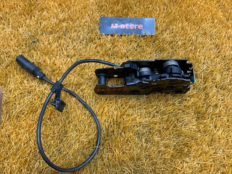 замок капота, 500 рублей, Красноярск