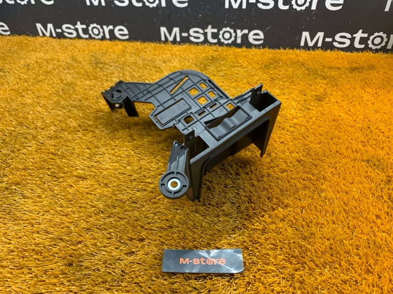 Кронштейн блока предохранителей, 500 рублей, Красноярск