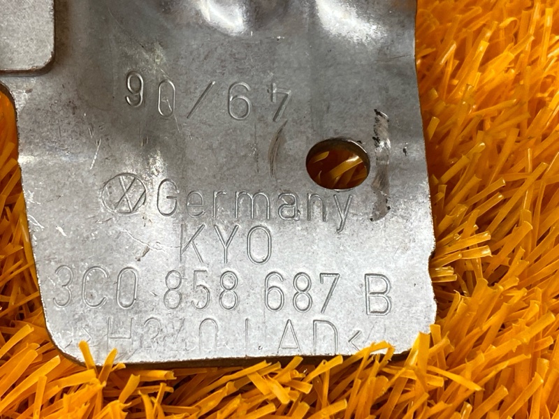 кронштейн потолочной ручки, 150 рублей, Красноярск