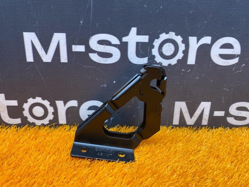 Кронштейн спинки заднего сиденья, 200 рублей, Красноярск