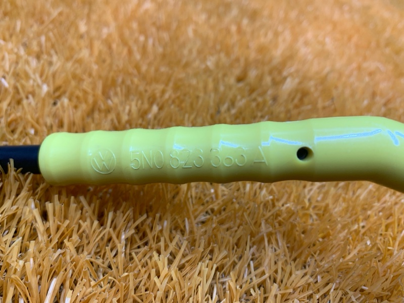 держатель капота, 300 рублей, Красноярск