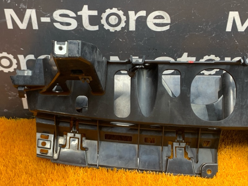 крепление бампера, 2700 рублей, Красноярск