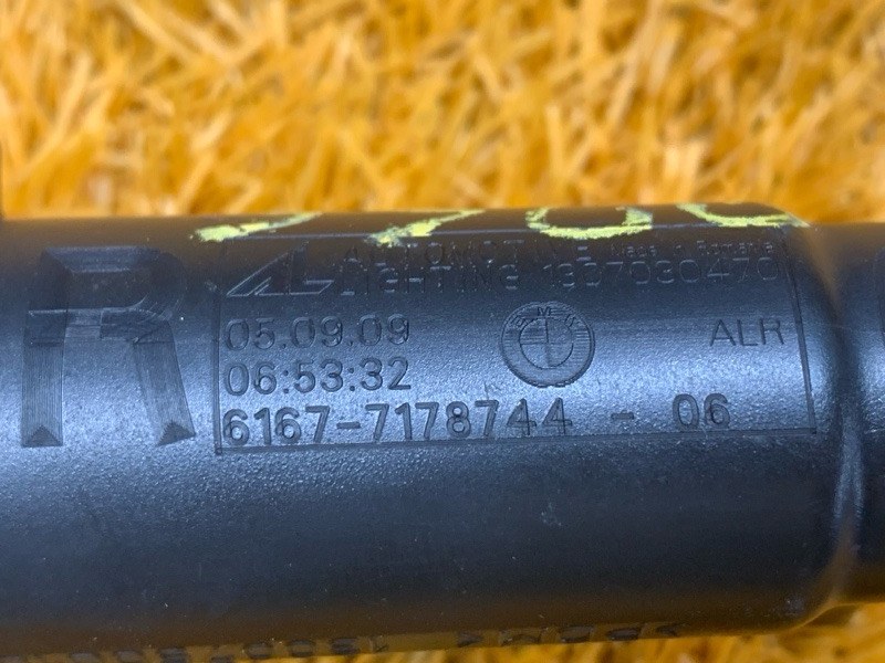 Форсунка омывателя фары, 1000 рублей, Красноярск