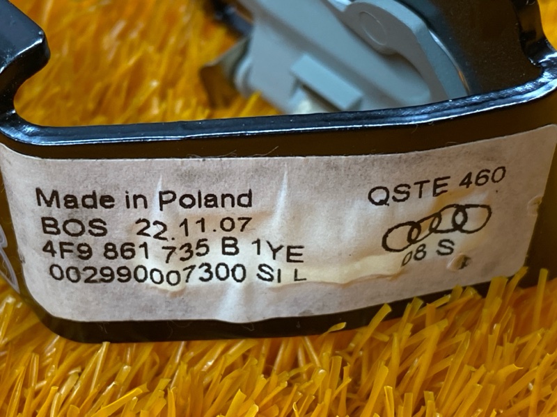 Кронштейн полки багажника, 200 рублей, Красноярск