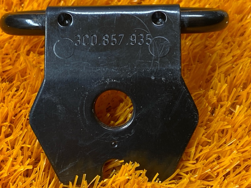 кронштейн ремня безопасности, 200 рублей, Красноярск