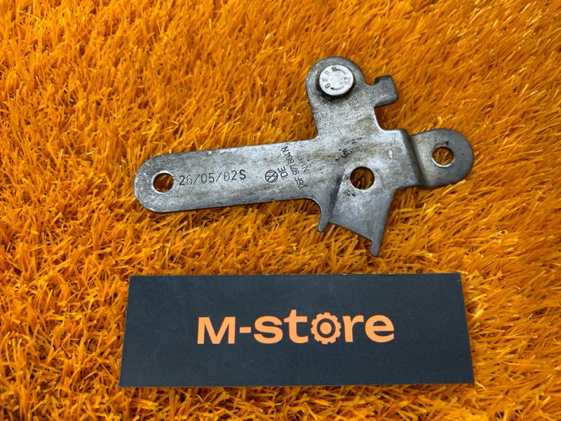 Кронштейн вакуумного насоса, 300 рублей, Красноярск