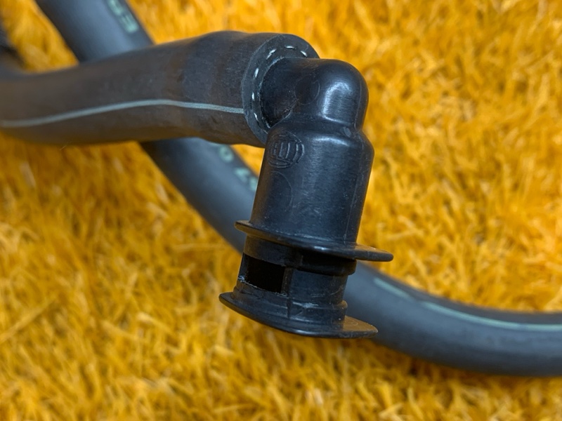 Шланг омывателя фар, 1000 рублей, Красноярск