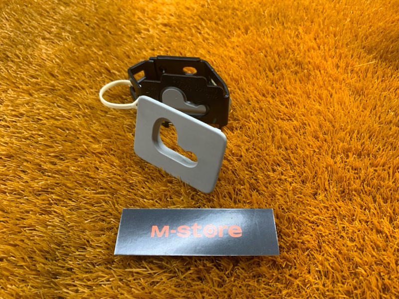 Кронштейн полки багажника, 200 рублей, Красноярск