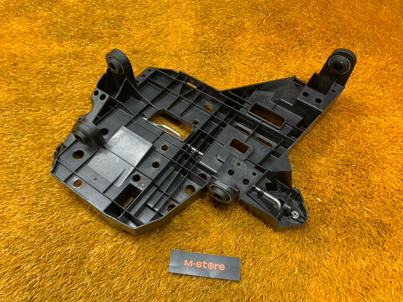 кронштейн фары, 5000 рублей, Красноярск